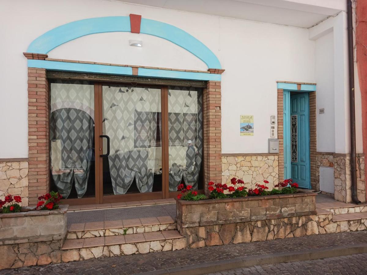 Nora Casa Vacanze/Bed And Breakfast Pula Extérieur photo
